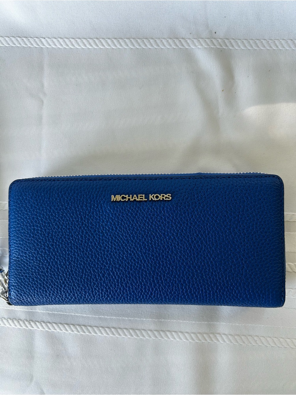 Michael Kors Jet Set Travel Wallet Wristlet Electric Blue Silver Pebbled Leather